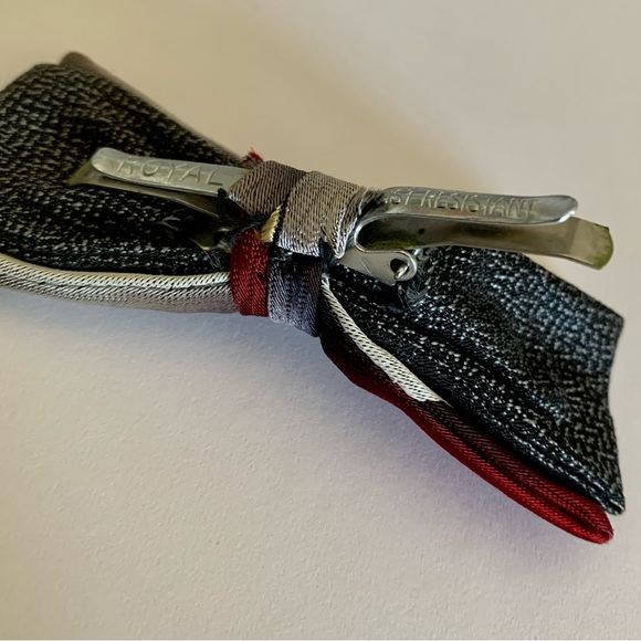 CHILD clip Bow Tie for Easter / Wedding - Picture 5 of 7